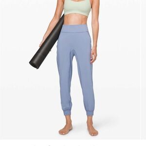 lululemon athletica Sun Setter Jogger in Light Blue